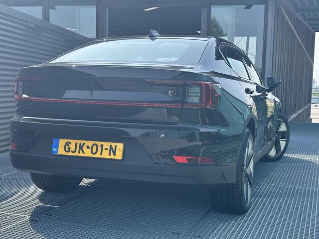 Polestar 2 Long Range Single Motor 82 kWh / Verwarmde stoelen voor + achter + stuur / 360 camera / BLIS / Carplay / Elek. achterklep /