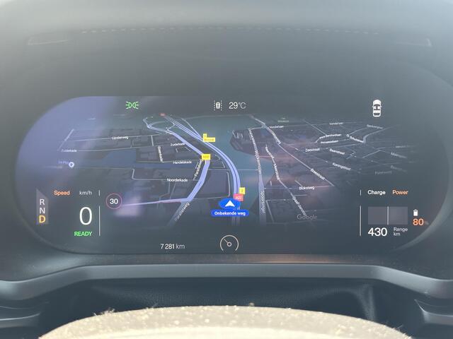 Polestar 2 Long Range Single Motor 82 kWh / Verwarmde stoelen voor + achter + stuur / 360 camera / BLIS / Carplay / Elek. achterklep /