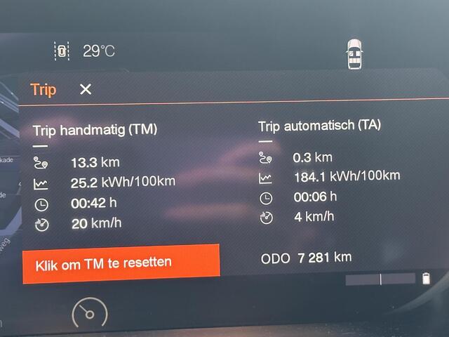 Polestar 2 Long Range Single Motor 82 kWh / Verwarmde stoelen voor + achter + stuur / 360 camera / BLIS / Carplay / Elek. achterklep /