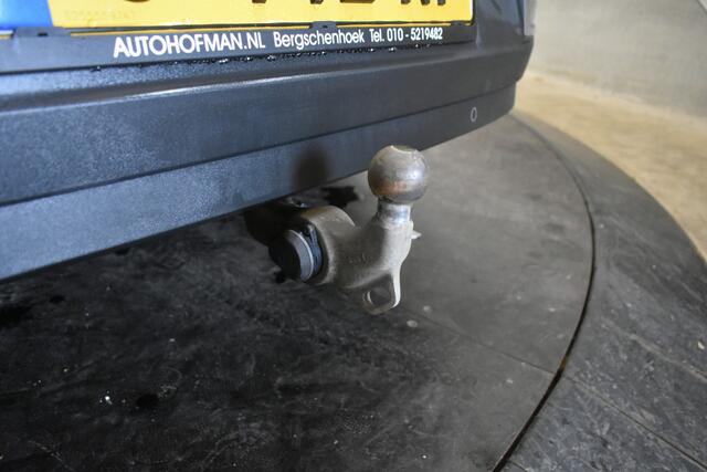 Polestar 2 Long Range Dual Motor Launch Ed 78kWh 409Pk El Trekh+aKlep Pano Harman Cardon