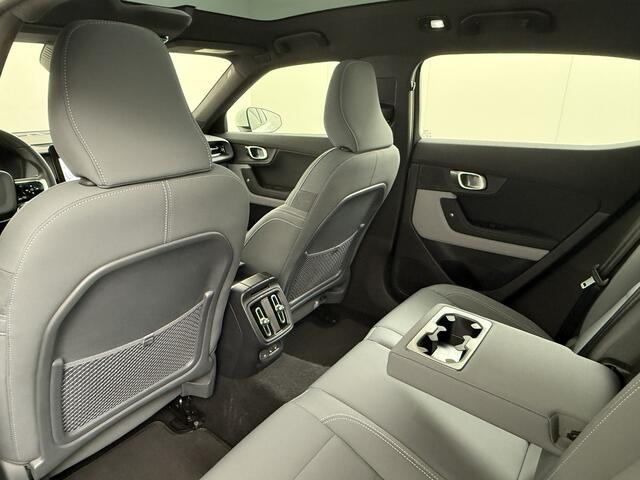 Polestar 2 AUT. 408 pk Long Range Dual Motor SOH 97,5% 78kWh Panorama-Dak Harman&Kardon® Electr.Stoelen Verwarmd+Achterbank+Stuur Adaptive-Cruise Carplay Android 360°Camera 19"Lmv Led-Adaptief WiFi PDC Park-Assist System-Home-Link Elektr.A.Klep Google Maps ECC Apps 