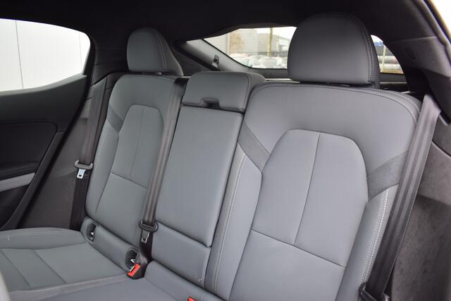 Polestar 2 Long Range Dual Motor Launch Edition 78kWh | Pano | Apple CarPlay | Stuur- en Stoelverw.