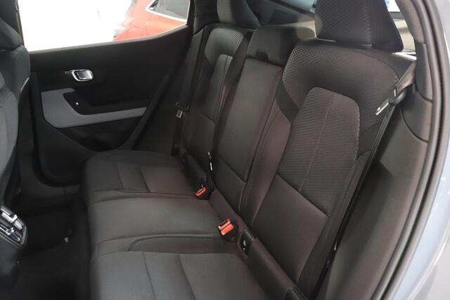 Polestar 2 Standard Range Single Motor 69 kWh | Adaptieve Cruise control | 360° Camera | elektr. stoelen | AppleCarplay AndroidAuto | LED verlichting |