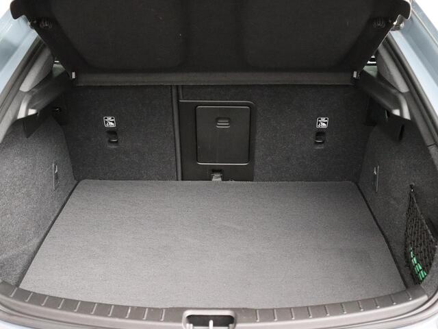 Polestar 2 Long Range Single Motor 78 kWh | SoH 94,6% | ACC | Camera | Navigatie!