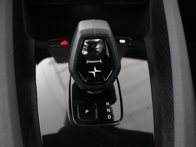 Polestar 2 Long Range Dual Motor Launch Edition 78kWh | Panoramadak | Trekhaak | 360 Camera | Achterbankverwarming | Adaptive cruise | Carplay | Camera | Stoelverwarming | Keyless