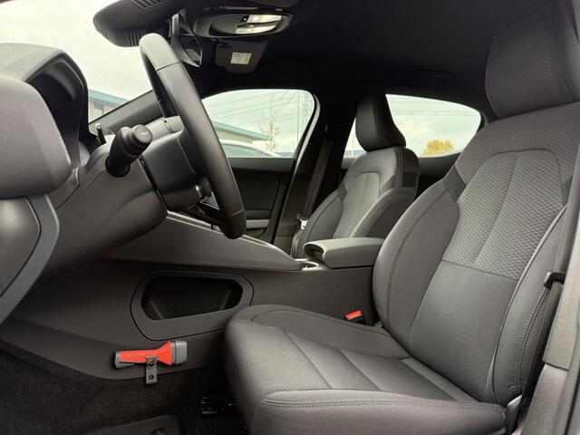 Polestar 2 Long Range Single Motor 82 kWh | Polestar Rotterdam | Trekhaak