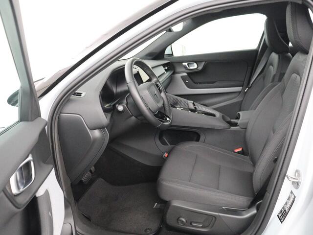 Polestar 2 Standard Range Single Motor 69 kWh | SOH 95% | Stoelverwarming | 360 Camera | Adaptive cruise | Carplay | Full LED