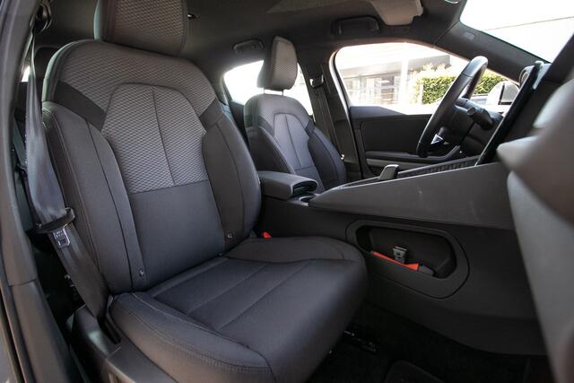 Polestar 2 Long Range Single Motor 78 kWh | Elek Trekhaak | Adapt Cruise | Android Apple Carplay |