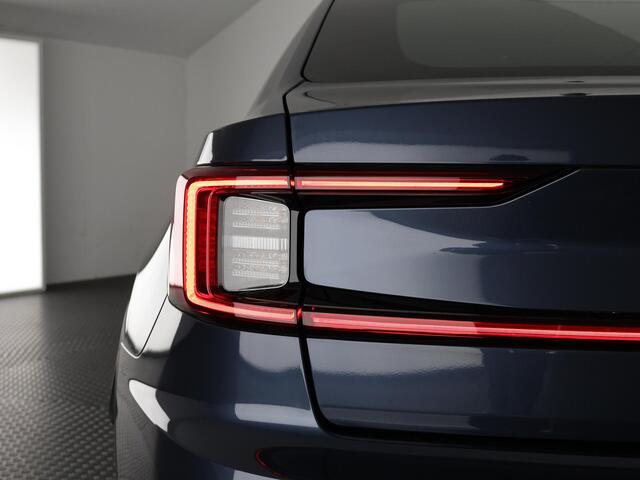 Polestar 2 Standard Range Single Motor 63kWh | Apple Carplay & AndroidAUTO | Camera | Parkeersensoren