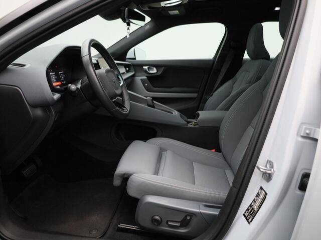Polestar 2 Long Range Single Motor | Plus | Harman & Kardon | Warmtepomp | Panorama Dak | Stuurverwarming |