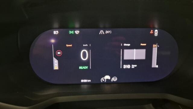 Polestar 2 Long Range Dual Motor Launch Edition 78kWh | 20" Velgen | Panoramadak | Trekhaak wegklapbaar |