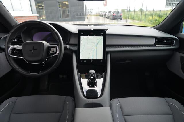 Polestar 2 Standard Range Single Motor 63kWh 225pk Navigatie/Stoelverwarming/360Camera