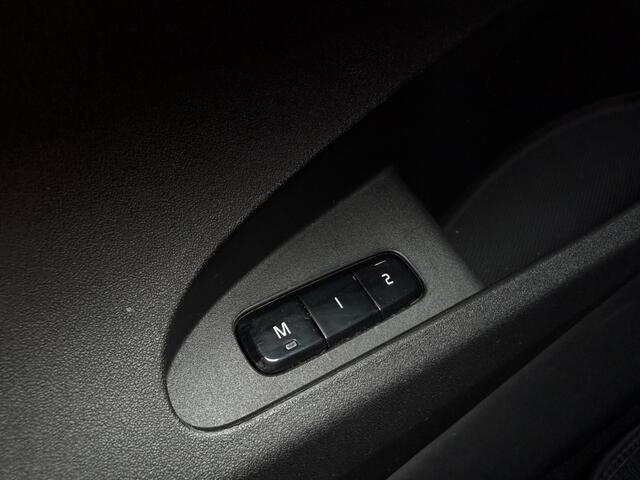 Polestar 2 Long Range Dual Motor | Plus, Pilot, & Climate Pack | Panoramadak