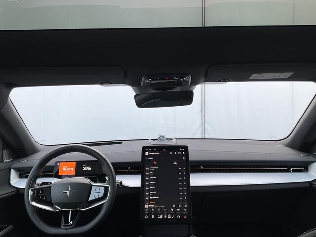 Polestar 3 Long range Dual motor 111 kWh 360° 22Inch B&W 1Eig Luchtver. Pano.dak