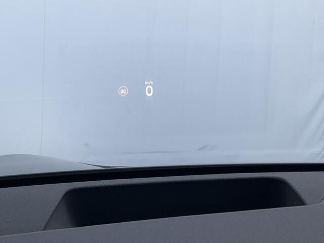 Polestar 3 Long range Dual motor 111 kWh 360° 22Inch B&W 1Eig Luchtver. Pano.dak