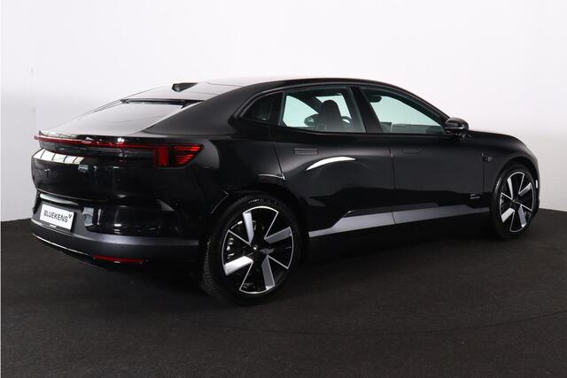 Polestar 4 Long Range Plus 100 kWh - Panoramadak - IntelliSafe Assist & Surround - Pilot Pack - 360º Camera - Harman/Kardon audio - Verwarmde voorstoelen, stuur & achterbank - Head up display - Parkeersensoren voor & achter - 21' LMV