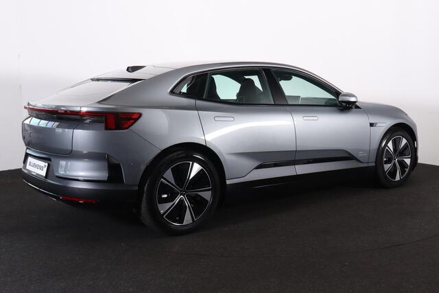 Polestar 4 Long Range Plus 100 kWh - Panoramadak - IntelliSafe Assist & Surround - Pilot Pack - 360º Camera - Harman/Kardon audio - Verwarmde voorstoelen, stuur & achterbank - Head up display - Parkeersensoren voor & achter - 20' LMV