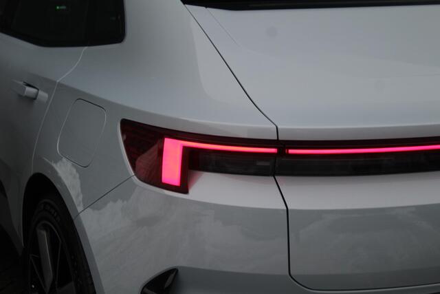 Polestar 4 Long Range Dual motor Plus 100 kWh | Panorama-dak | H+K | Direct Rijden