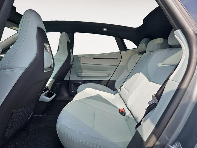 Polestar 4 Long Range Single motor 100 kWh | Panoramadak | Harman / Kardon Audio | Head-Up-Display | Stoelverwarming |