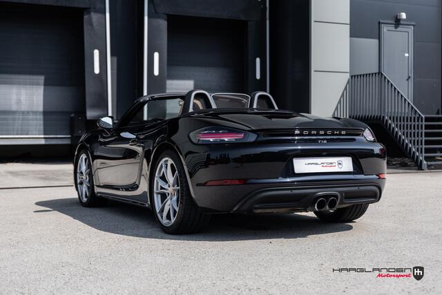 Porsche 718 Boxster 2.0