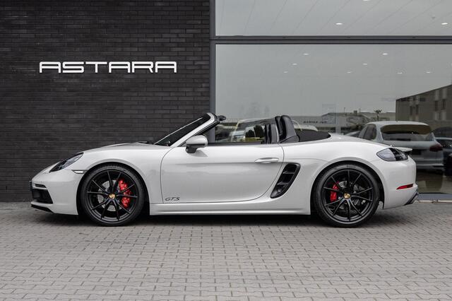 Porsche 718 Boxster GTS | 30.500 km | Krijt met GTS pakket