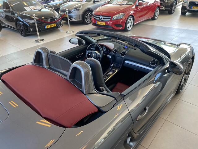 Porsche 718 Boxster S 2.5 PDK Navigatie/Climate & Cruise Controle/Lederen Bekleding+Stoelverwarming&verkoeling/Memory stoel/Bose Audio/19" Cayman S Wielen/Achteruitrijcamera/Parkeersensoren Voor+Achter, Enz..