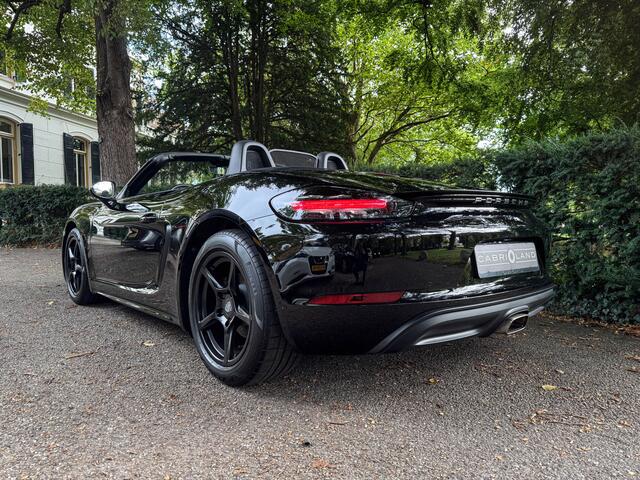 Porsche 718 Boxster 300PK