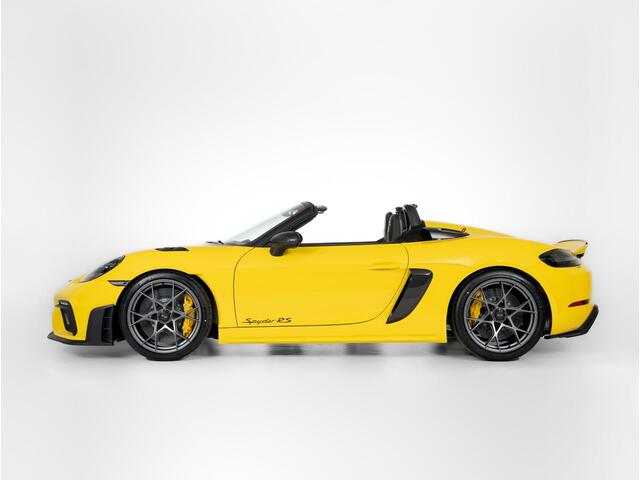 Porsche 718 Spyder RS