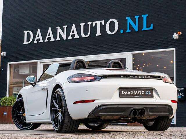 Porsche 718 Boxster 2.0 Apple CarPlay PDLS