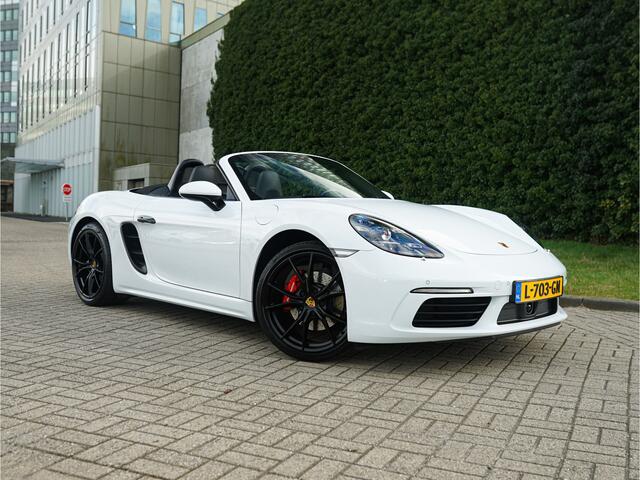 Porsche 718 Boxster 2.0 Style Edition l Sport uitlaat l Adaptieve Cruise l Camera l PDLS+
