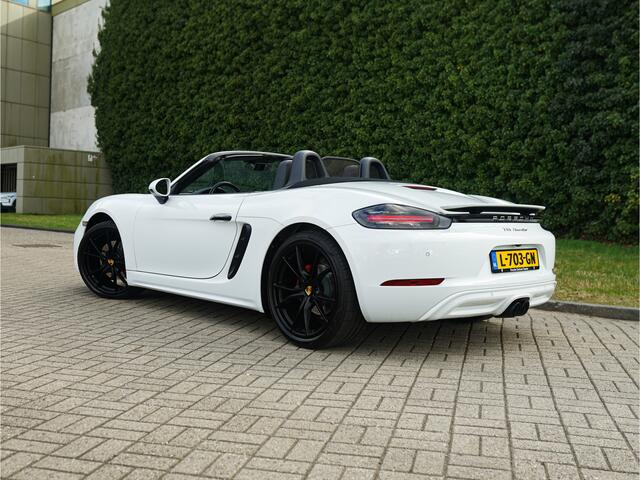 Porsche 718 Boxster 2.0 Style Edition l Sport uitlaat l Adaptieve Cruise l Camera l PDLS+