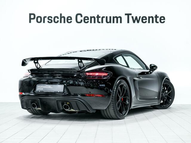 Porsche 718 GT4 Cayman