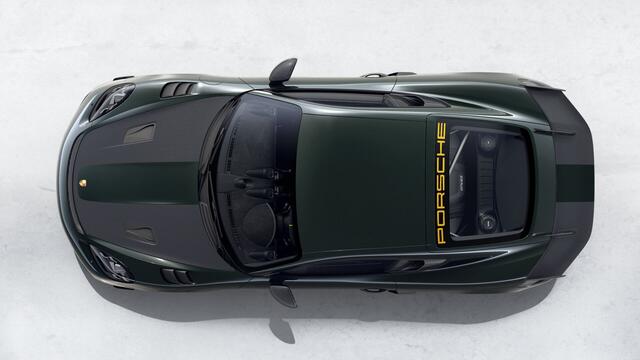 Porsche 718 GT4 Cayman RS