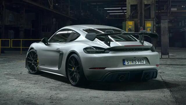 Porsche 718 GT4 RS
