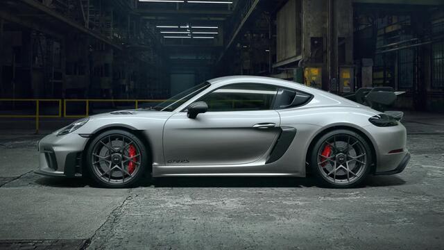 Porsche 718 GT4 Cayman RS