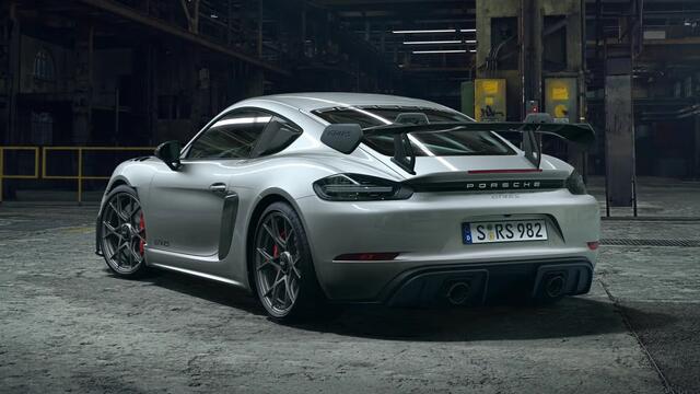 Porsche 718 GT4 Cayman RS