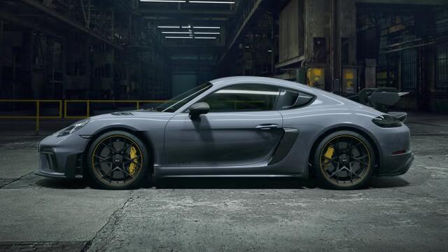 Porsche 718 GT4 Cayman RS