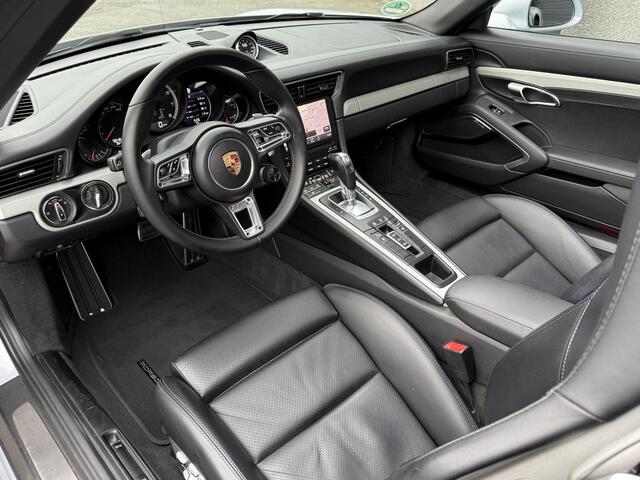 Porsche 911 Cabrio 3.8 Turbo Cabrio Keyless | PDLS | SportChrono | Adaptive Cruise | Navi | Camera | Stoelverwarming | Stuurverwarming | Leder | Apple Carplay | Dealer Onderhouden