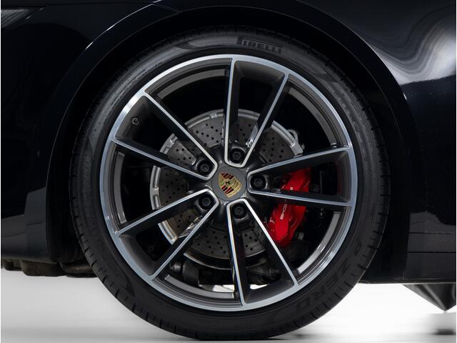 Porsche 911 Carrera