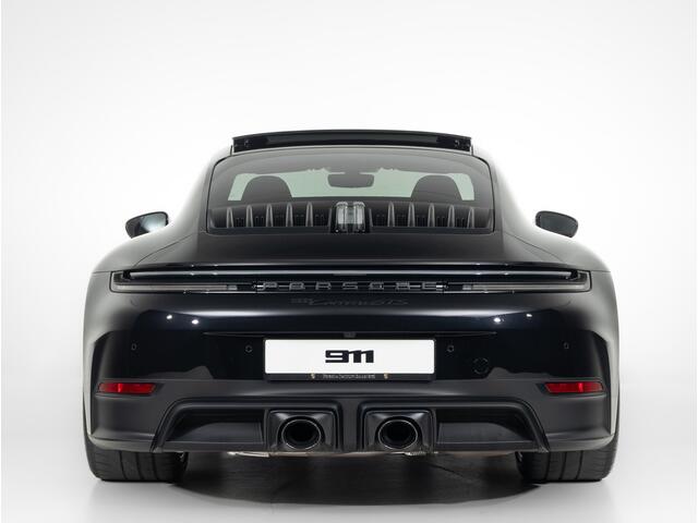 Porsche 911 Carrera GTS