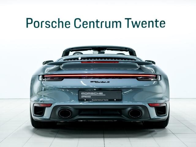 Porsche 911 Turbo S Cabriolet