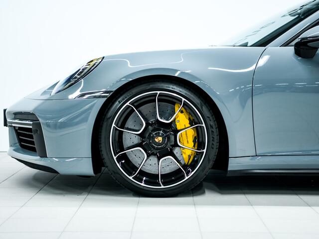 Porsche 911 Turbo S Cabriolet