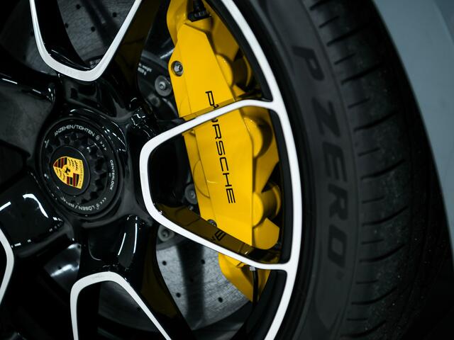 Porsche 911 Turbo S Cabriolet