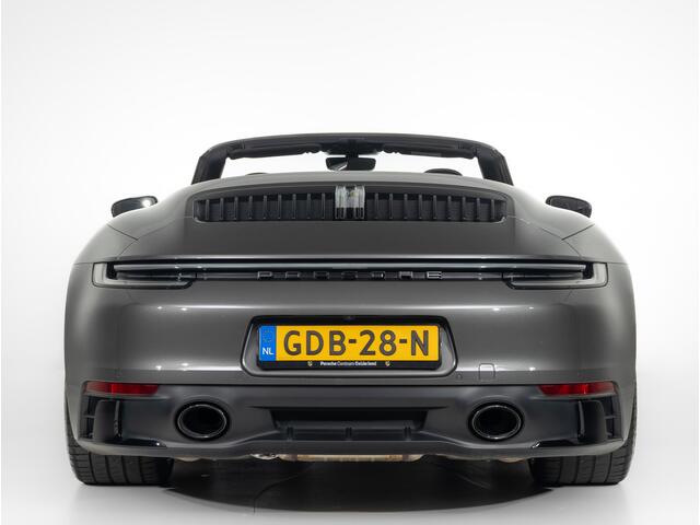 Porsche 911 Carrera 4 GTS Cabriolet
