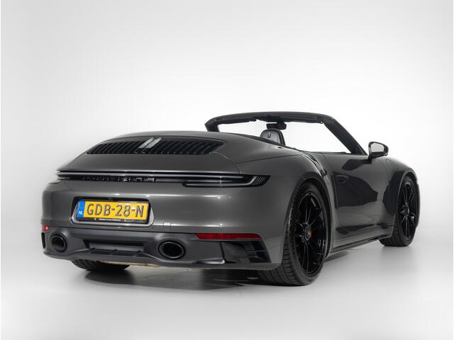 Porsche 911 Carrera 4 GTS Cabriolet