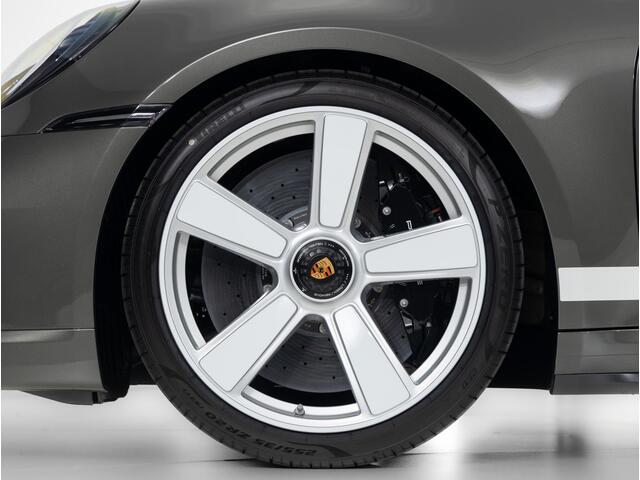 Porsche 911 Turbo 50 Years