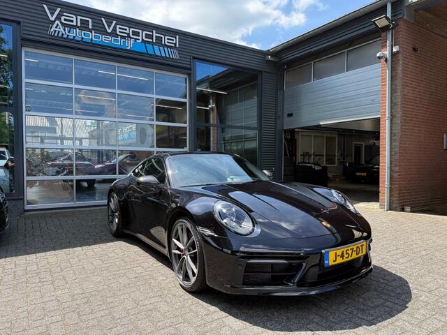 Porsche 911 3.0 CARRERA 4 S / PANO / LED / SPORTCHRONO