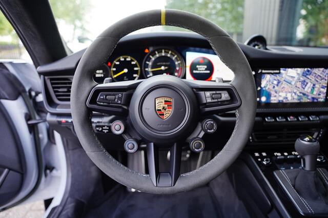 Porsche 911 4.0 GT3 RS LIFTING