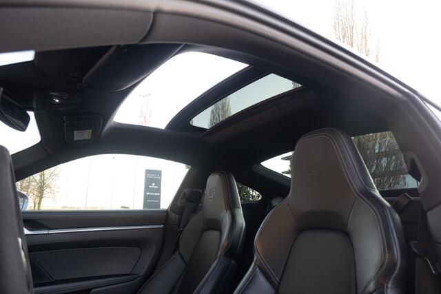 Porsche 911 3.0 Carrera S GT Silver