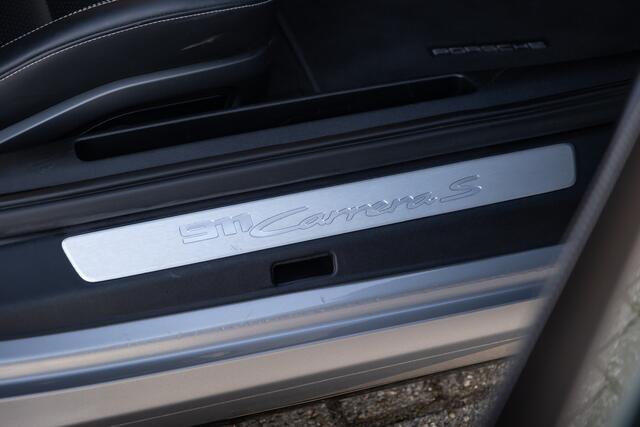Porsche 911 3.0 Carrera S GT Silver